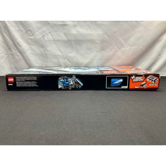 New Lego Technic 2 in 1 Container Truck #8052, Retired Set, Sealed Box - Picture 3 of 12